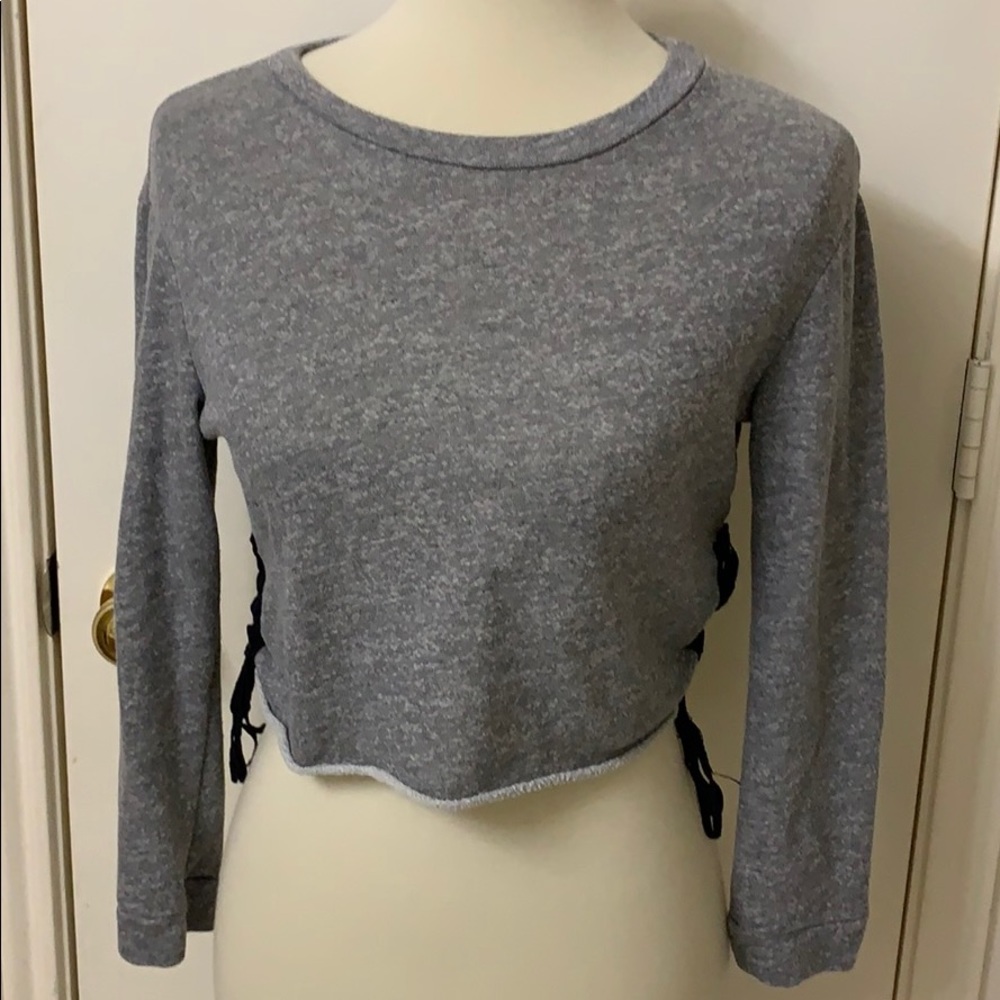 Amante‎ Grey Sweatshirt Style Crop Top * Size Small